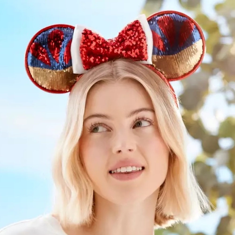 NWT Disneyland Disney World Snow White Minnie Ear Headband for Adults